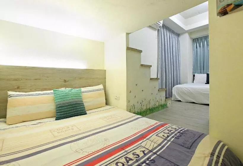 پانسیون Rara Stay