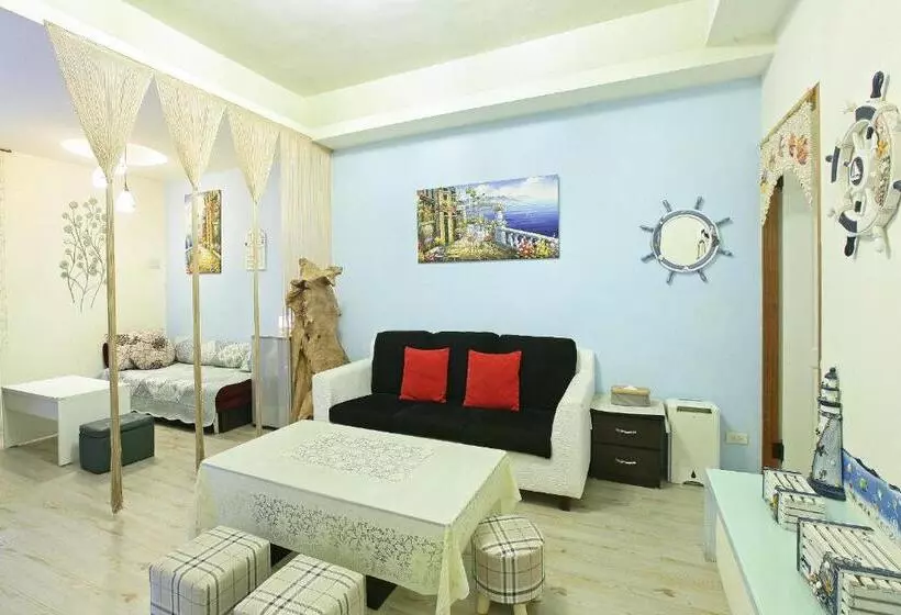 پانسیون Rara Stay