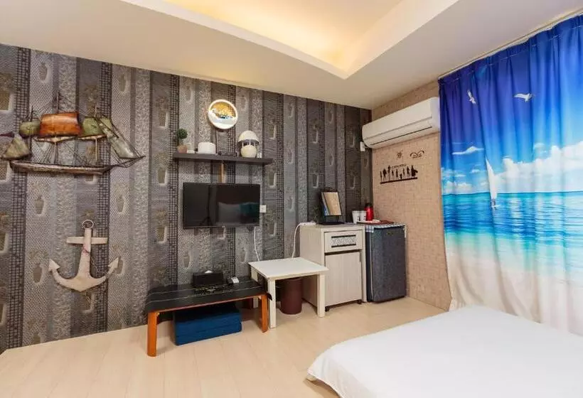 پانسیون Rara Stay