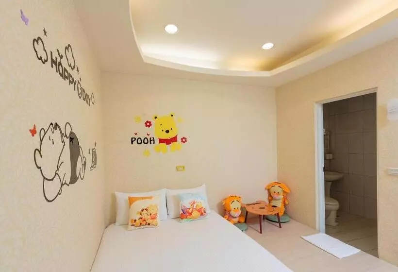 پانسیون Rara Stay