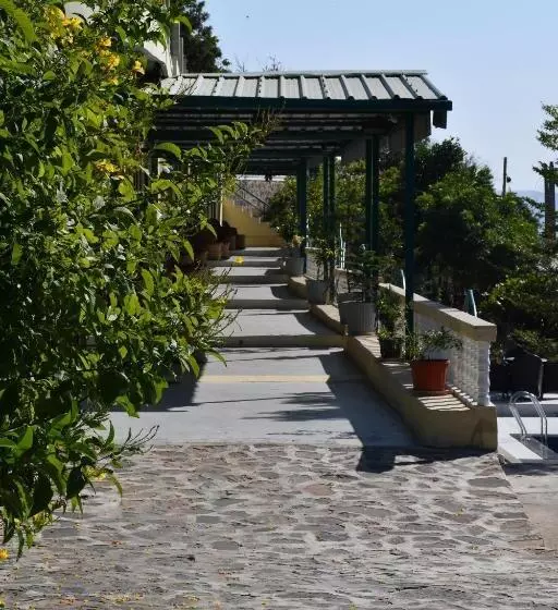 ベッドアンドブレックファースト Prime Neelkanth Forest Retreat Resort