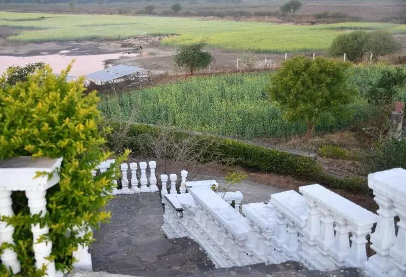 ベッドアンドブレックファースト Prime Neelkanth Forest Retreat Resort