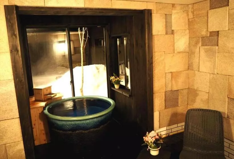 Hotelli Ougiya Ryokan