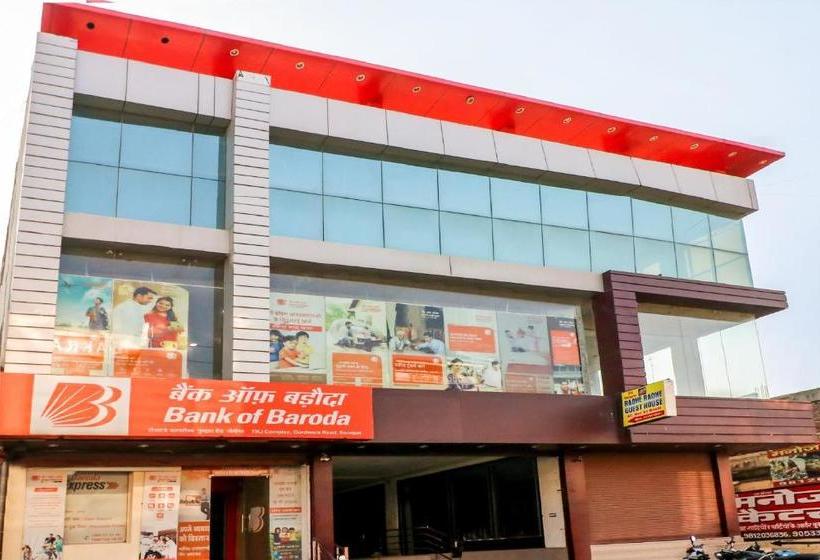 Hotel Oyo 76431 Radhe Radhe Guest House