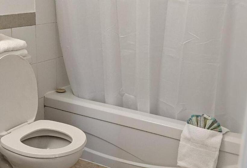 Valois Motel & Restaurant