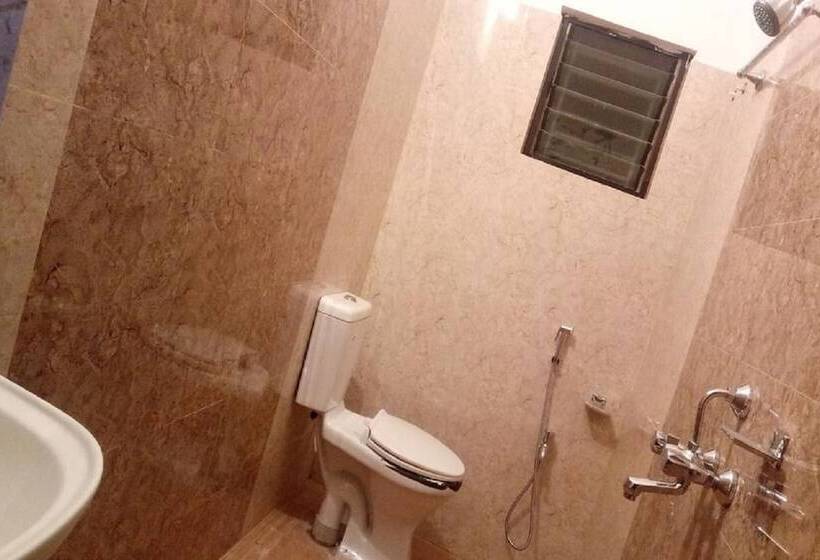 Hotel Goroomgo Jsb Rooms Patia Bhubneshwar