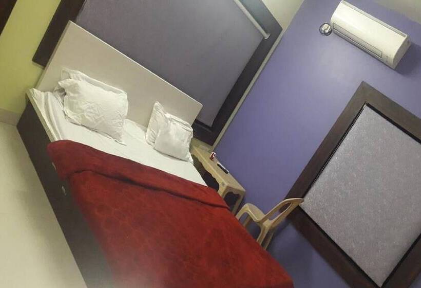 Hotel Goroomgo Jsb Rooms Patia Bhubneshwar