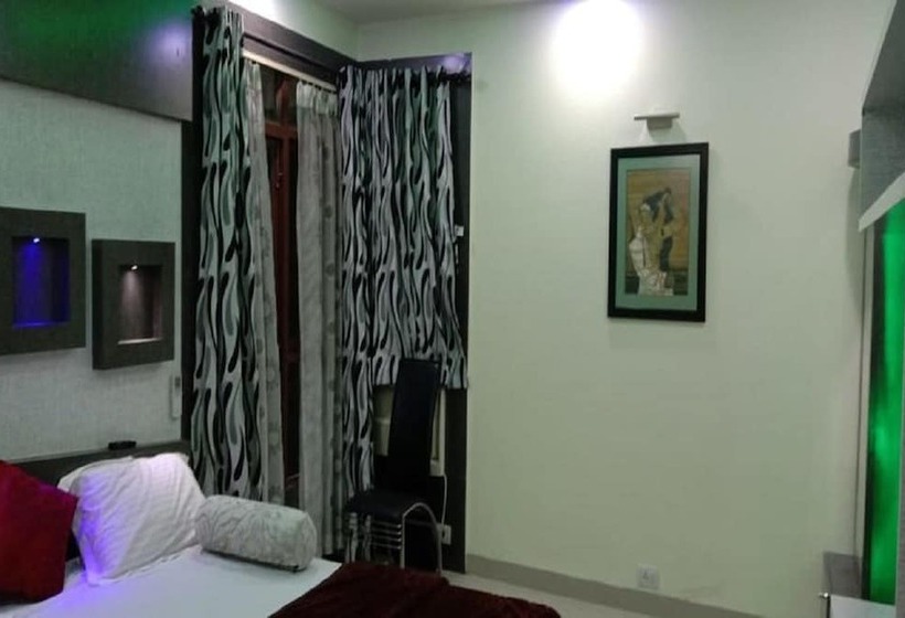 Hotel Goroomgo Jsb Rooms Patia Bhubneshwar