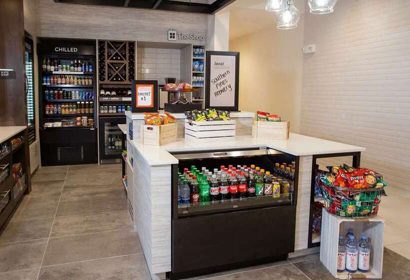 בית מלון כפרי Hilton Garden Inn Southern Pines Pinehurst, Nc