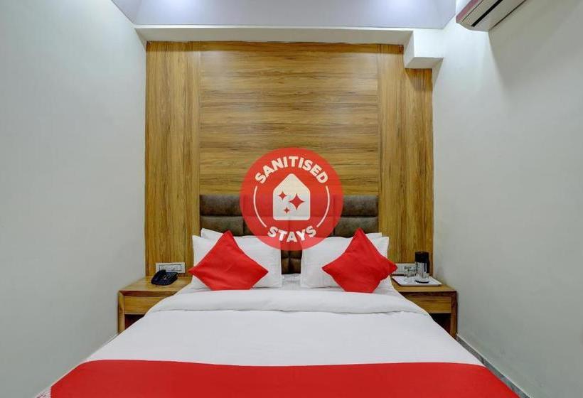 בית מלון כפרי Oyo 76747  Sai Villa