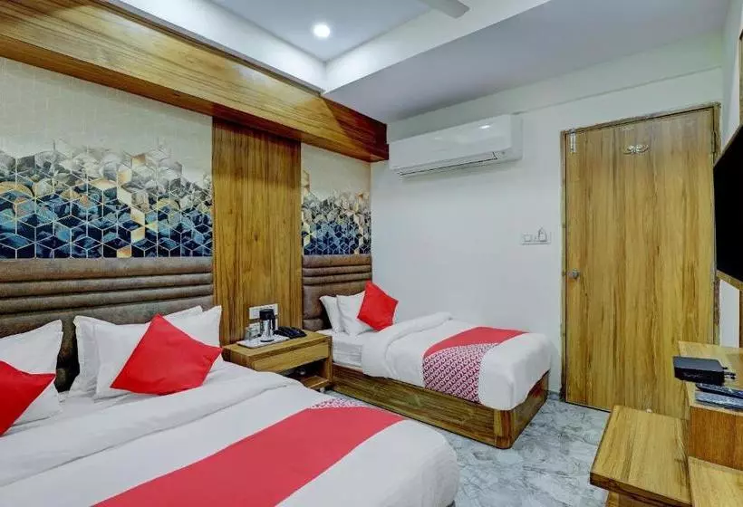 هتل Oyo 76747  Sai Villa