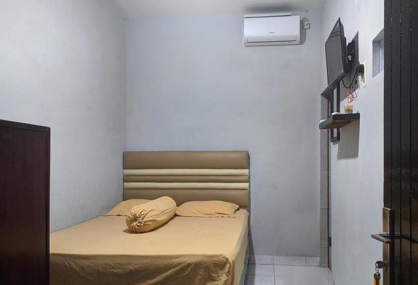 ホテル Oyo 90119 Dorowati Guesthouse