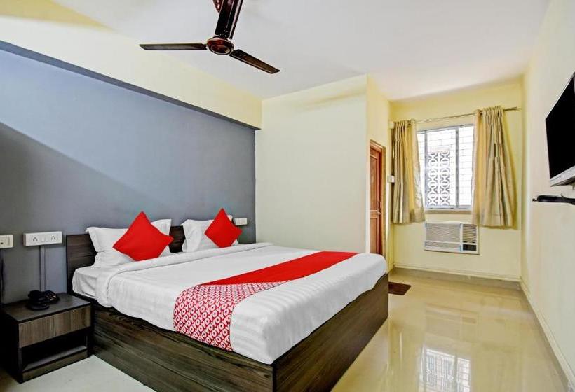 호텔 Oyo Flagship 74827 Oblivion Stays