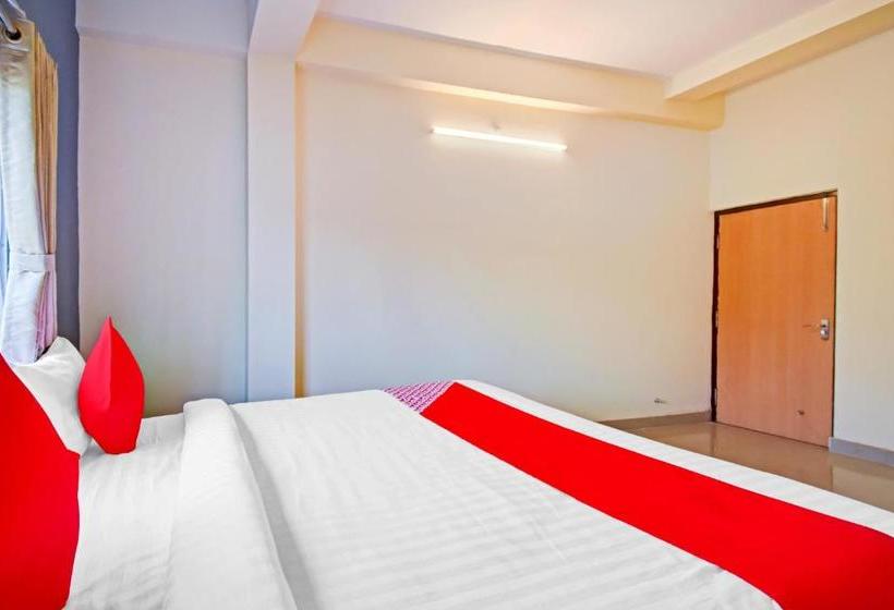 호텔 Oyo Flagship 74827 Oblivion Stays