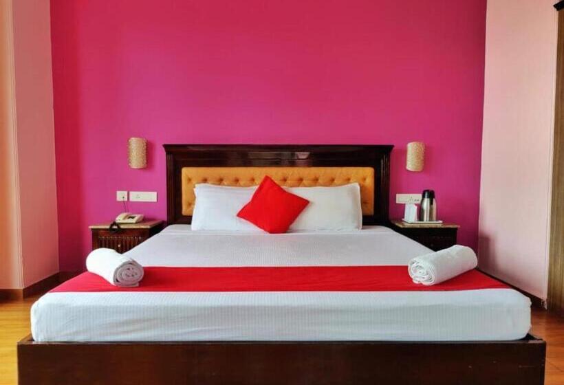 בית מלון כפרי Goroomgo Sun Shine Regency Shimla