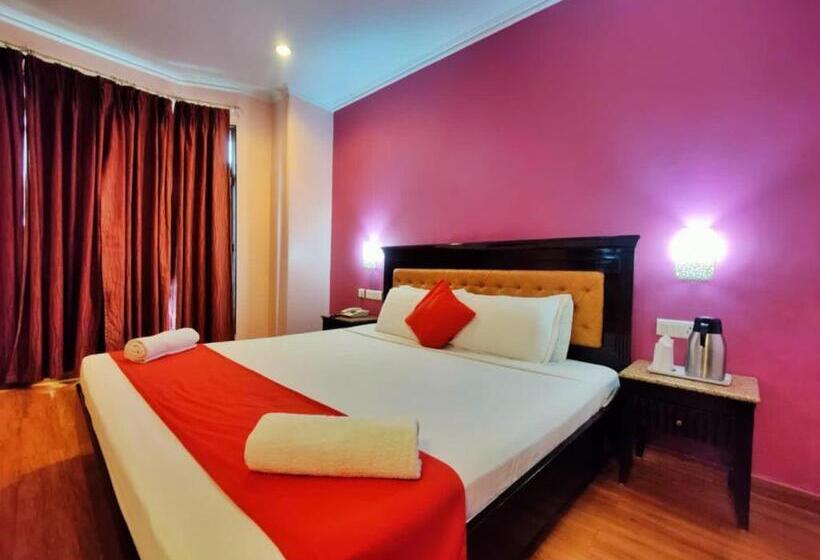 בית מלון כפרי Goroomgo Sun Shine Regency Shimla