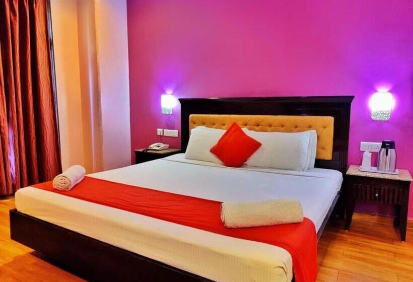 בית מלון כפרי Goroomgo Sun Shine Regency Shimla