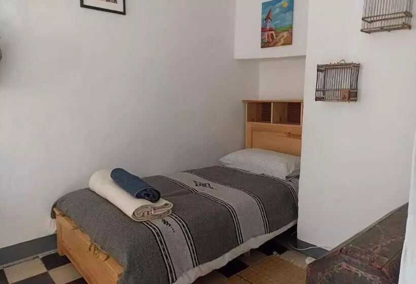 Vallparadis Pension Familiar Firdaus