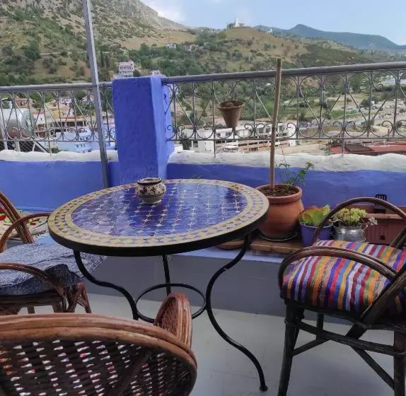 Vallparadis Pension Familiar Firdaus