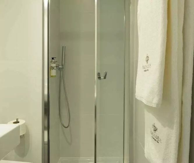 Aamiaismajoitus (B&B) Bachareis Charming House