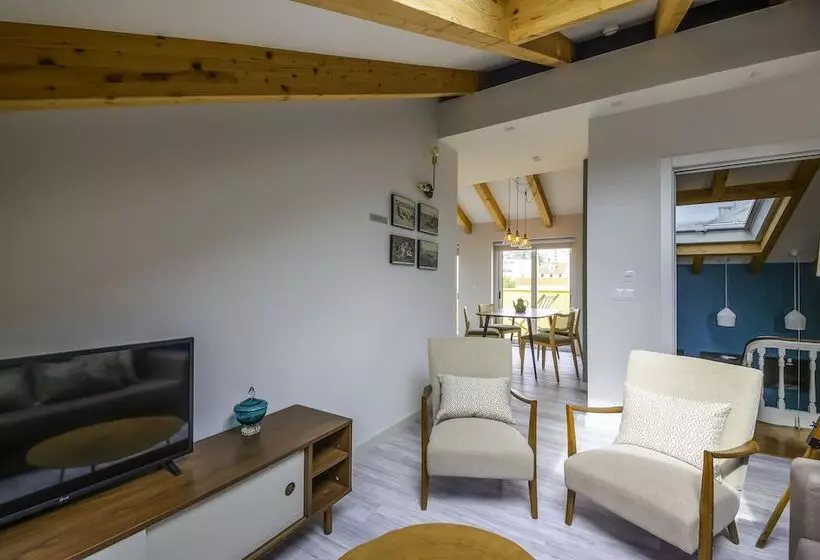 Aamiaismajoitus (B&B) Bachareis Charming House