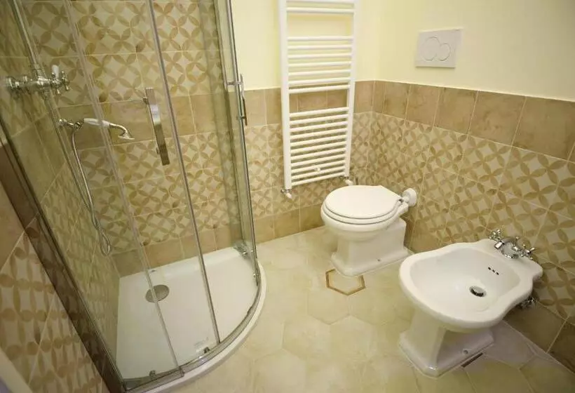 Aamiaismajoitus (B&B) Palazzo Introna