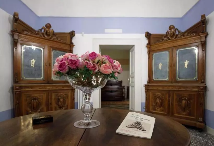 Aamiaismajoitus (B&B) Palazzo Introna