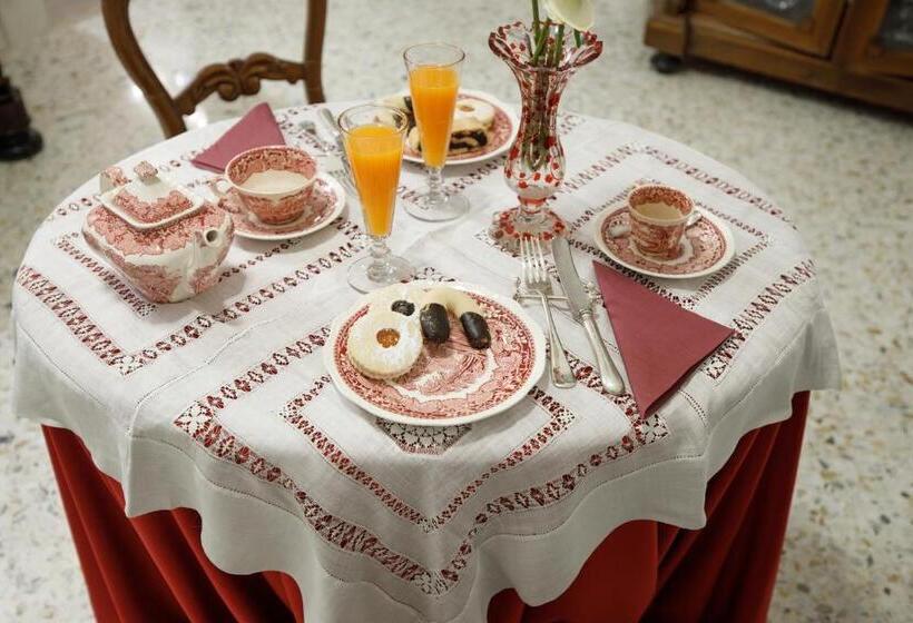 Bed and Breakfast Palazzo Introna