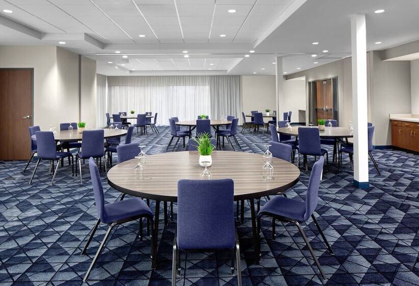 Szálloda Courtyard By Marriott Lansing Downtown