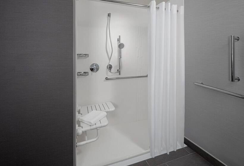 Szálloda Courtyard By Marriott Lansing Downtown