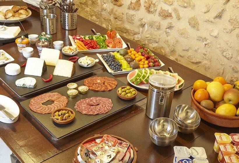 هتل Hostalet Can Pep