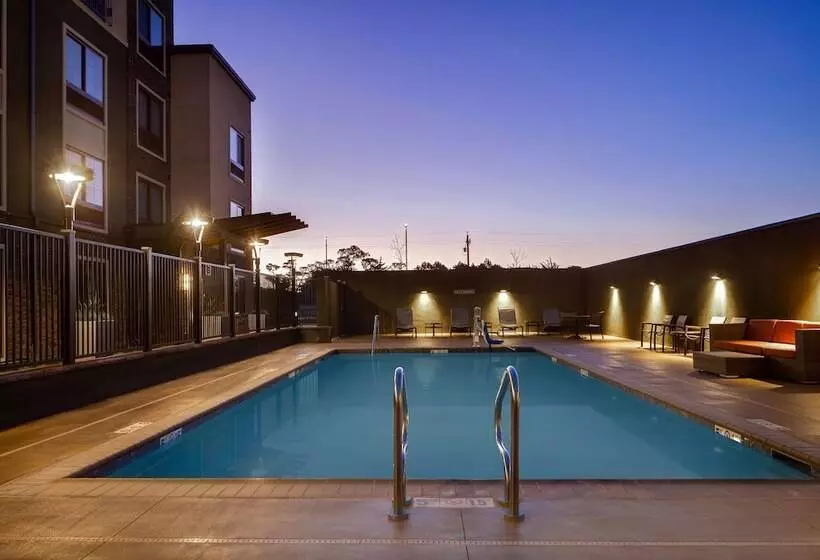 Hotelli Towneplace Suites By Marriott San Luis Obispo