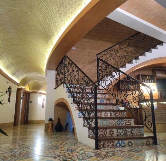 La Alhambra Hotel Boutique