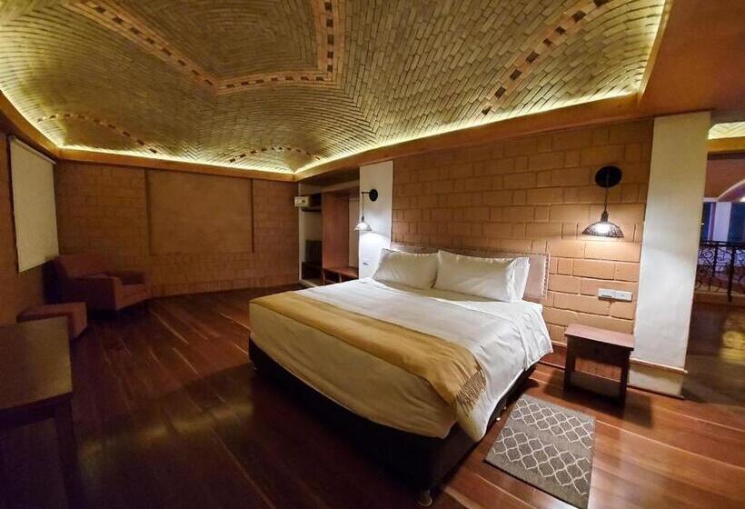 La Alhambra Hotel Boutique