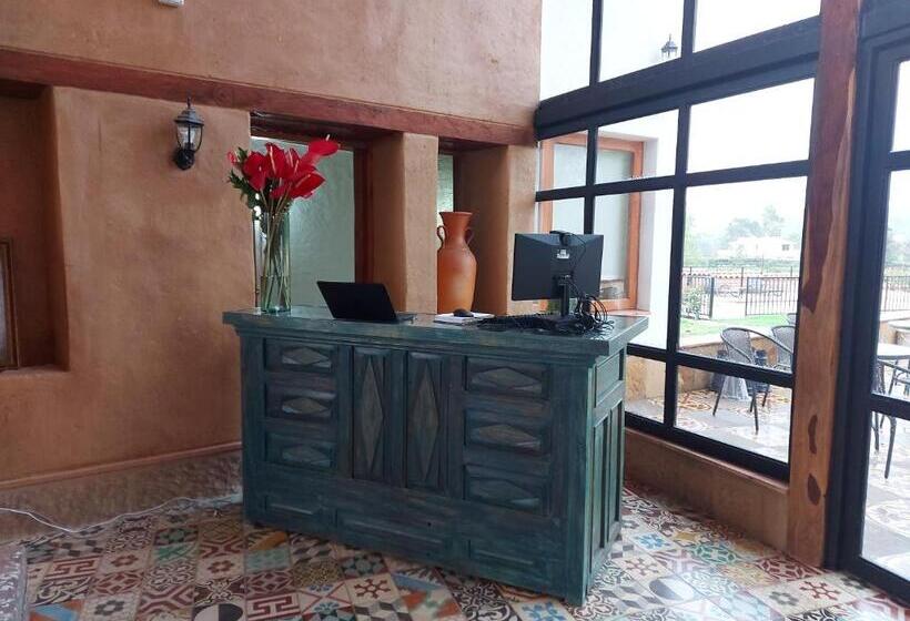 La Alhambra Hotel Boutique