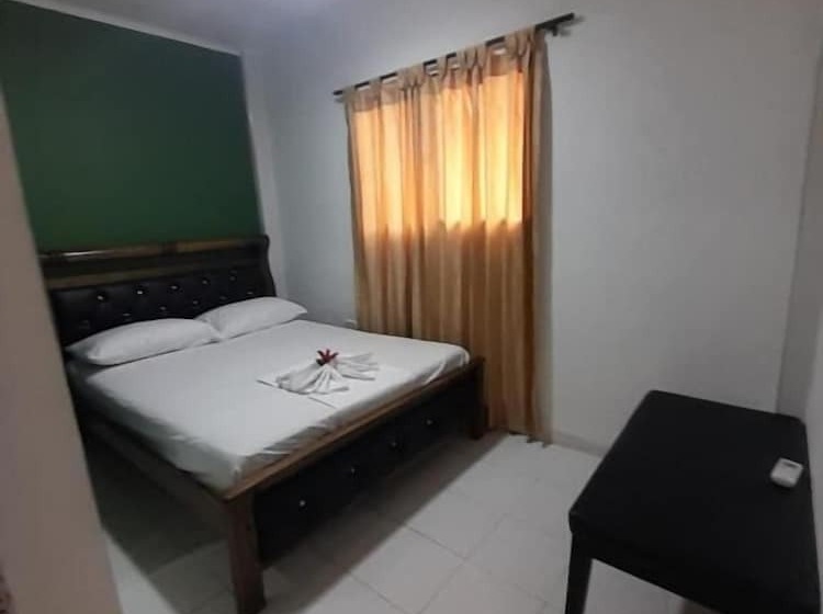 پانسیون Hostal Baruch