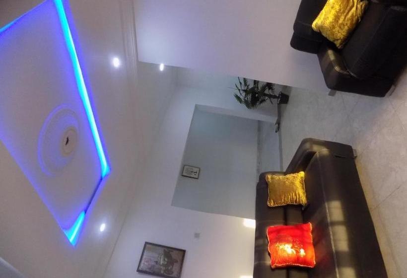 ペンション Best 2bedroom Short Let Peter Odili Or Stadium Road In Port Harcourt