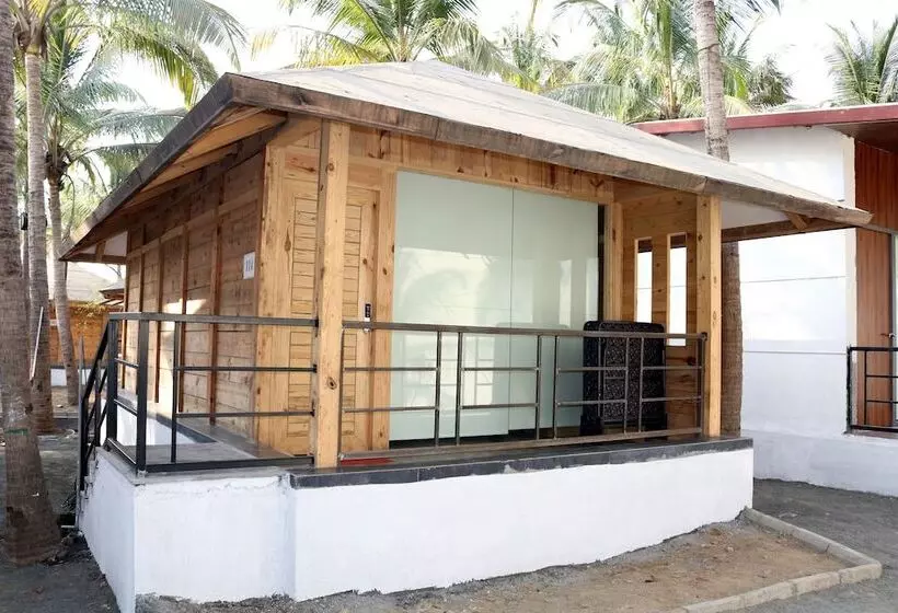 Lomakeskus The Campollian Club