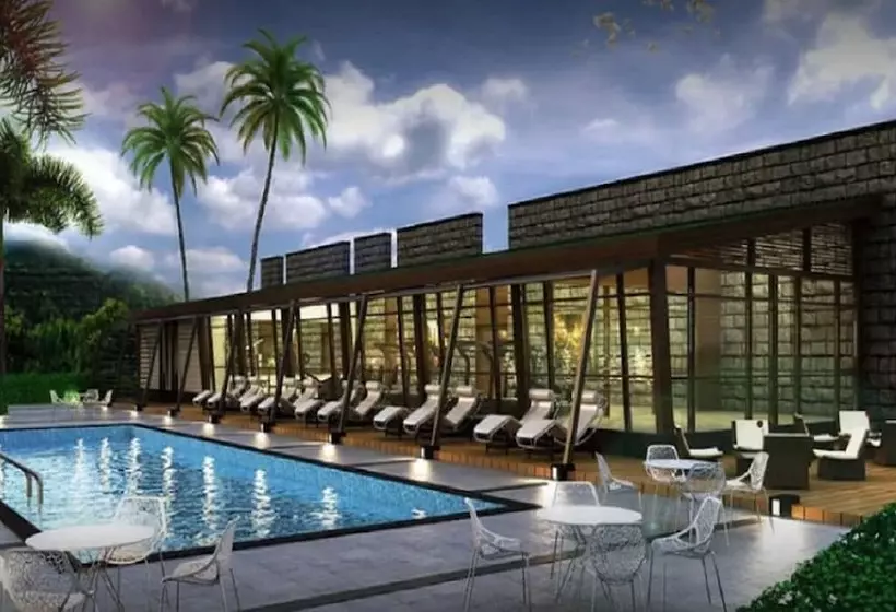 Lomakeskus The Campollian Club