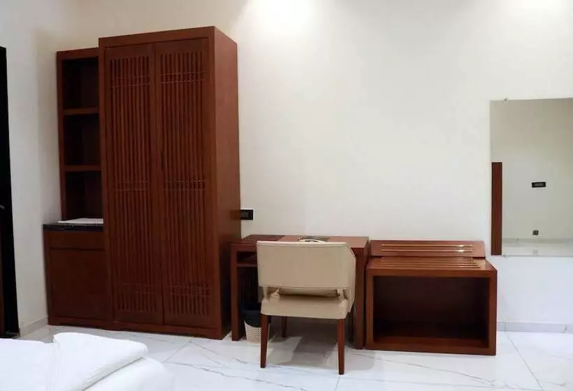 Lomakeskus The Campollian Club