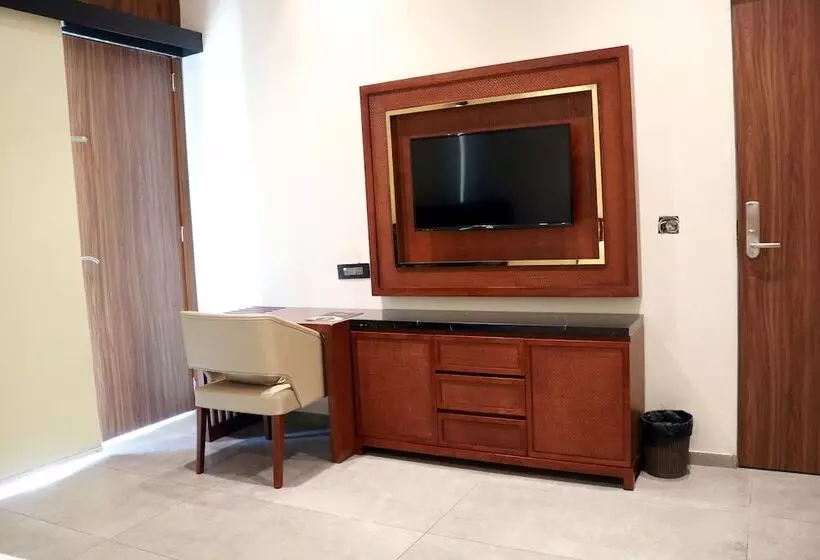 Lomakeskus The Campollian Club