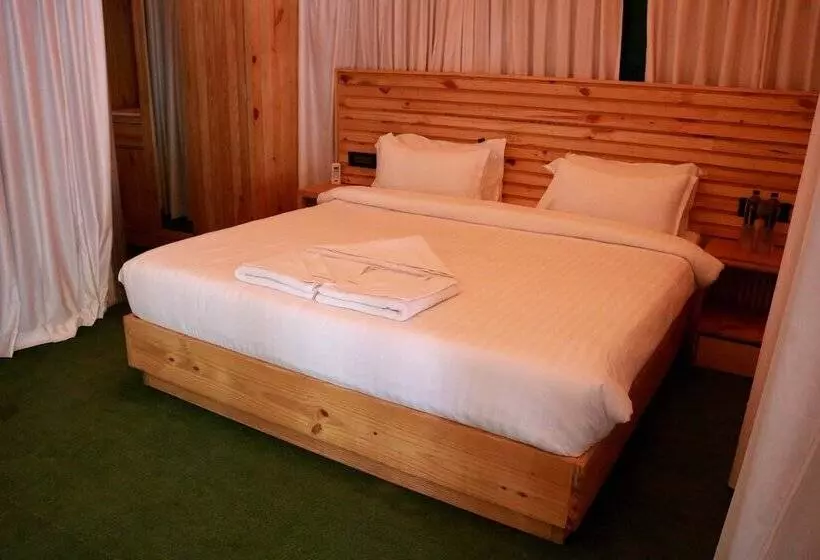 Lomakeskus The Campollian Club