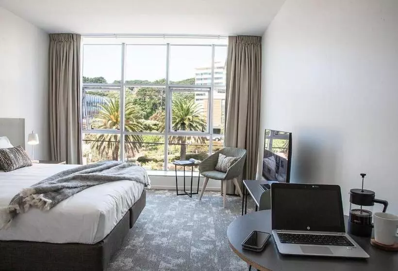 Sojourn Apartment Hotel   Riddiford