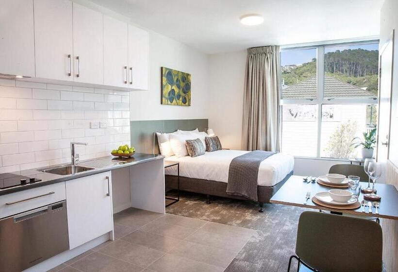 Sojourn Apartment Hotel   Riddiford