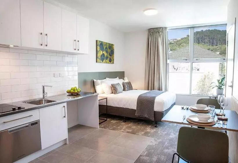 Sojourn Apartment Hotel   Riddiford