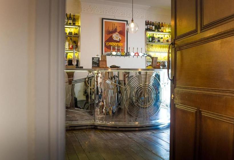 Общежитие Caffeine&machine