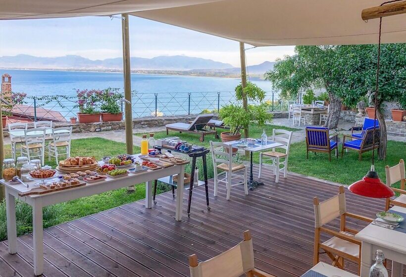 تختخواب و صبحانه Borgo Dei Saraceni Flower Home