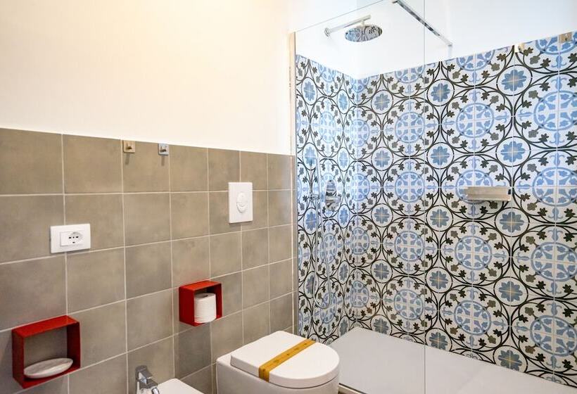 تختخواب و صبحانه Borgo Dei Saraceni Flower Home