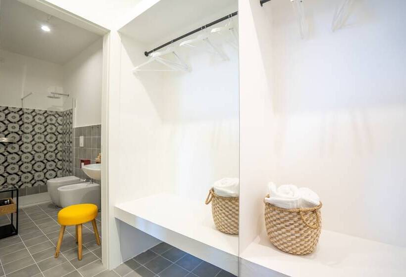 تختخواب و صبحانه Borgo Dei Saraceni Flower Home