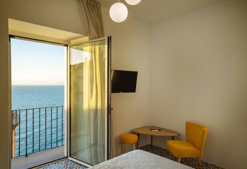 تختخواب و صبحانه Borgo Dei Saraceni Flower Home